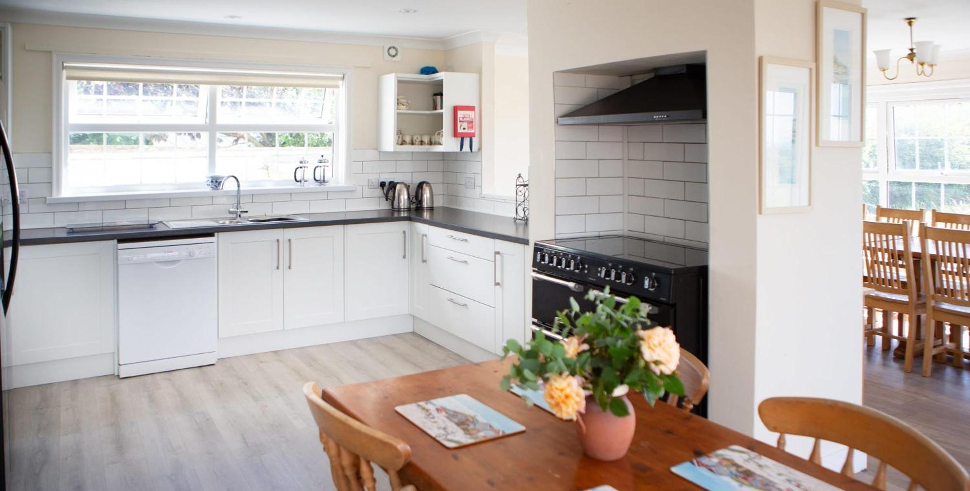 Stunning 6 Bedroom Cottage Near Cornish Coast บู๊ด ภายนอก รูปภาพ